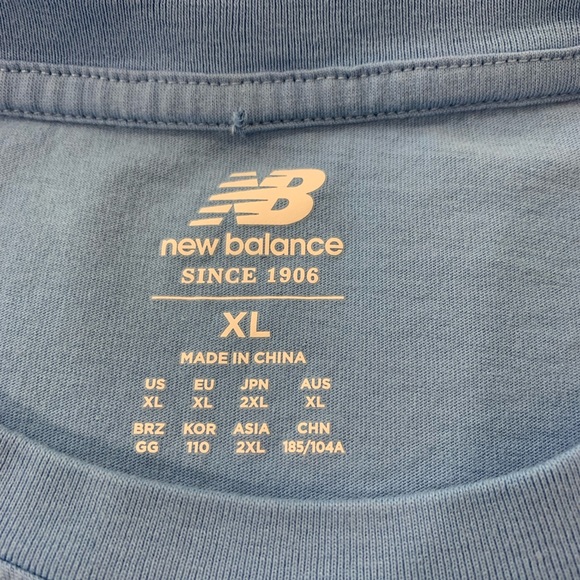 2/25 New balance tshirt - Picture 3 of 3